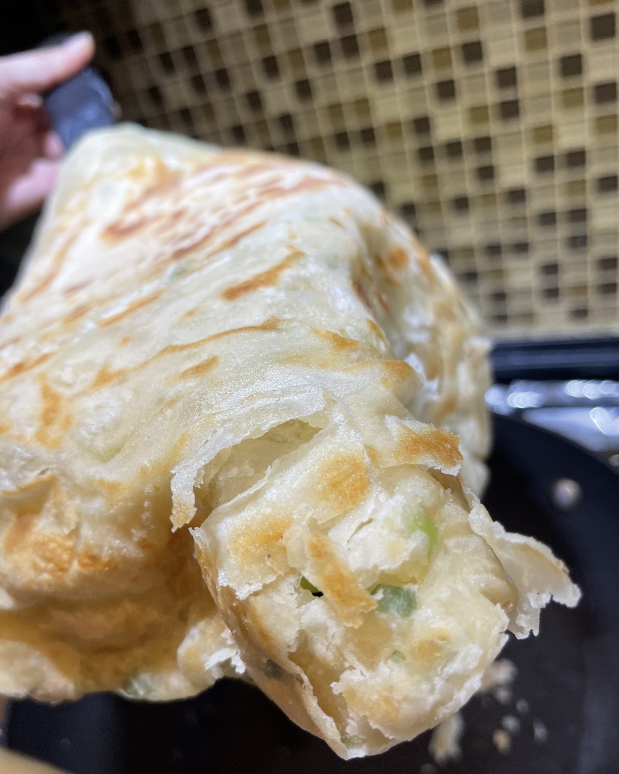 葱香层酥饼
